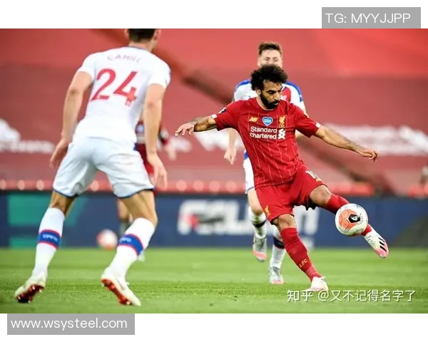 2020年埃弗顿对阵利物浦精彩比赛录像回顾与分析