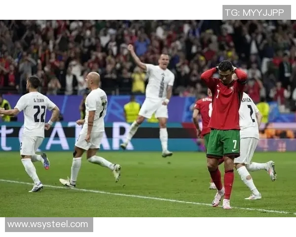 C罗与科特迪瓦的精彩对决集锦回顾与分析 C罗与科特迪瓦的精彩对决集锦回顾与分析